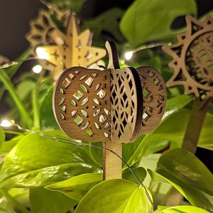 Plant Pick Laser Cut File, Set of 9 Bunny, Cactus, Moon, Pumpkin Butterfly, Christmas Tree, Sunflower, Sun, Star image 8