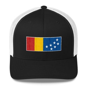 Boné trucker bordado com bandeira da cidade de Durham