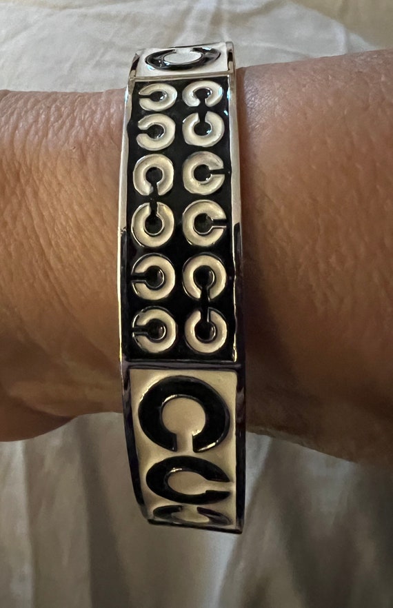 COACH Women Bracelets - Vestiaire Collective