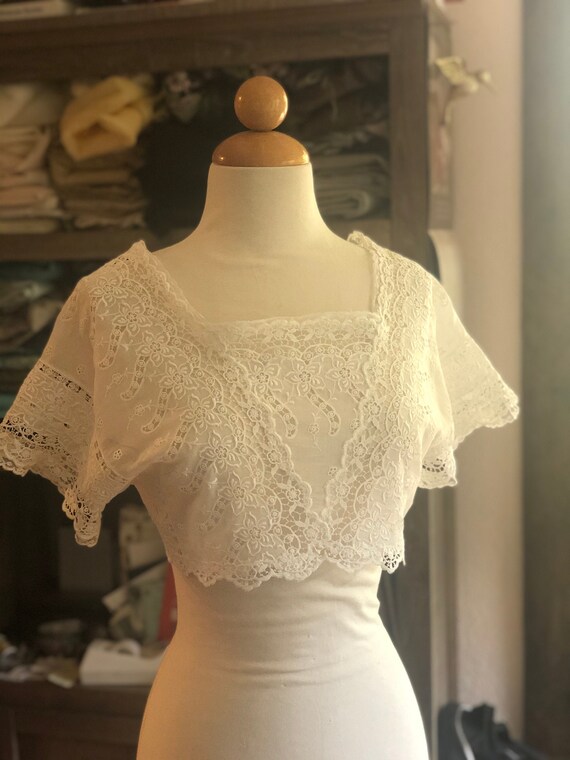 Gorgeous Lace Bolero c. 1950