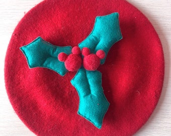 Holly Berry - Mistletoe Christmas Beret