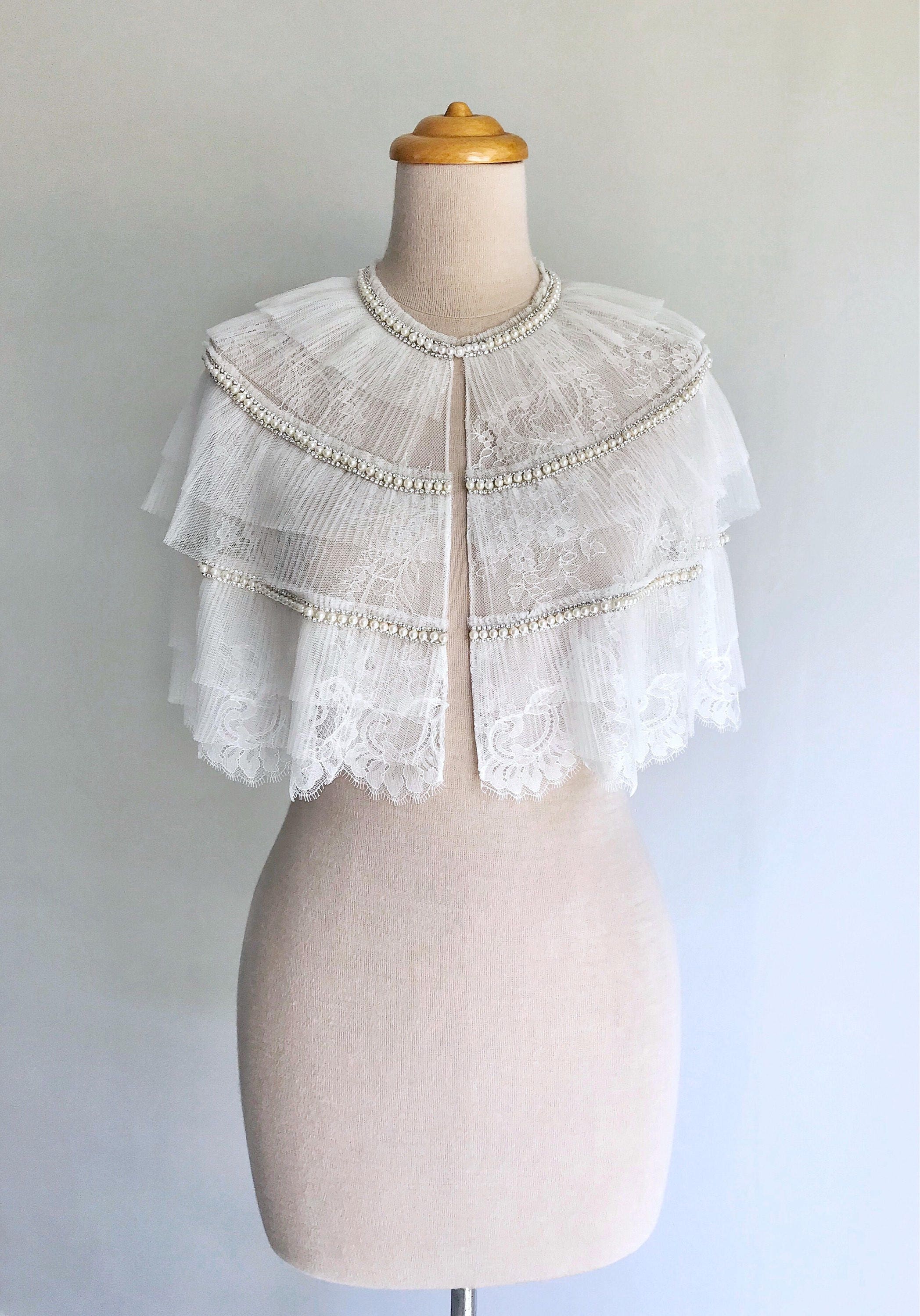 Modern Lace Cape Short lace capelet for a wedding dress by Davie and Chiyo  #commissionlink #wedding #wed…