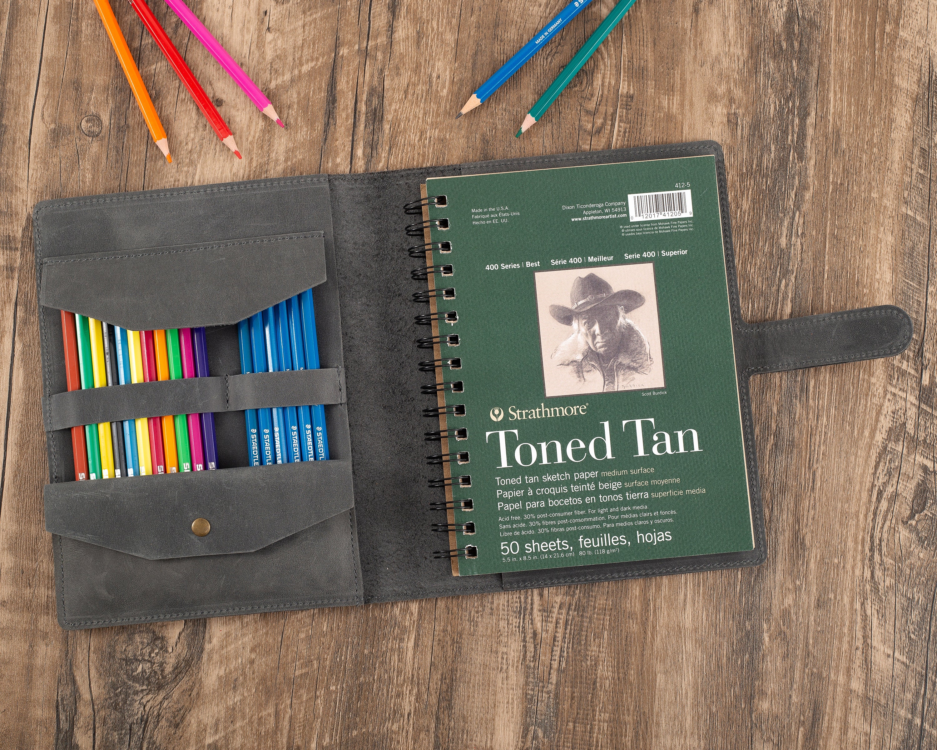 Robrasim Handmade Leather Sketchbook Cover, Artist Sketch Pad Holder for  9X12 Top Spiral Bound Sketchbook, Drawing Book Pencil Case, Journal