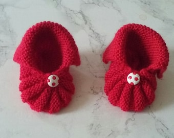 chaussons bébé en laine tricotés mains