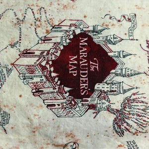 Mapa del Merodeador de Harry Potter – Tela de algodón de 1 yarda – Producto con licencia del Mundo Mágico – Camelot Fabrics