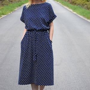 Midi dress / polka dot dress / casual cotton dress / short sleeve dress / dress with belt / MANILA dress