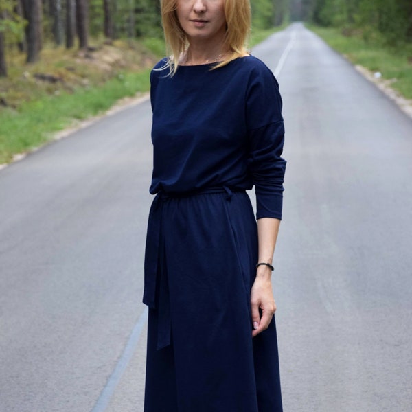 ROSE - cotton dress with belt - Navy blue / long sleeve and pockets / midi dress / casual dress / vintage dress / handmade dress