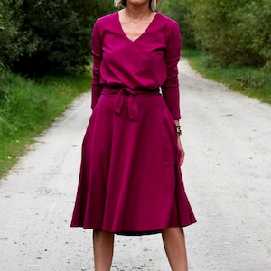 JENNIFER Midikleid aus Baumwolle mit V-Ausschnitt / Ausgestelltes Baumwollkleid / Partykleid / 100% Baumwolle / Vintage Kleid / Kleid für die Arbeit / lockeres Kleid Fuchsia