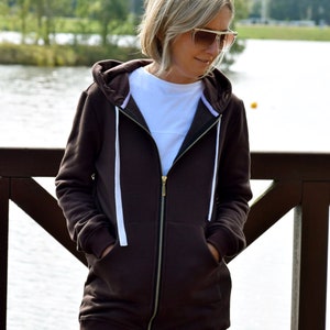 CHLOE Damen Zip-up Kapuzenpullover / Sweatshirt und große kängurutasche / 8 Farben / Langer Hoodie / Metallreißverschluss / Handmade by Sisters Braun