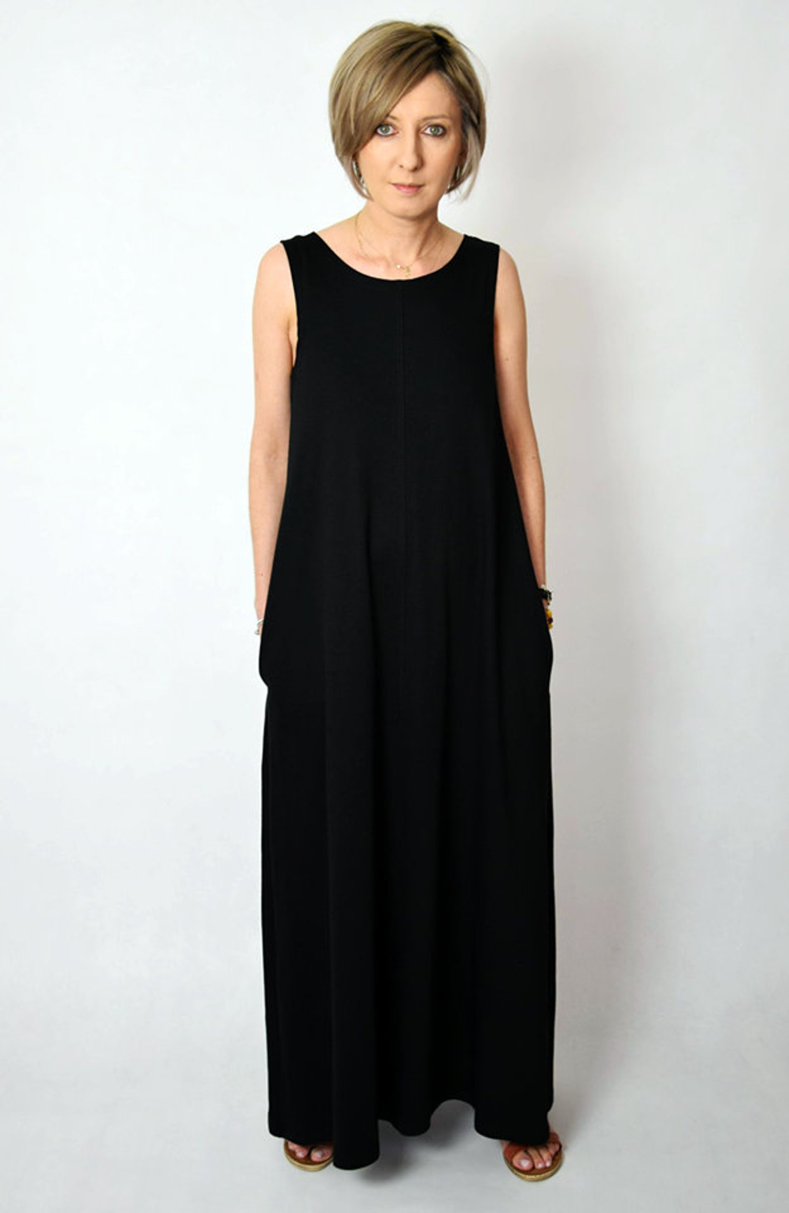 100% Cotton stretchy v cut black easy dress. L /XL main image 1