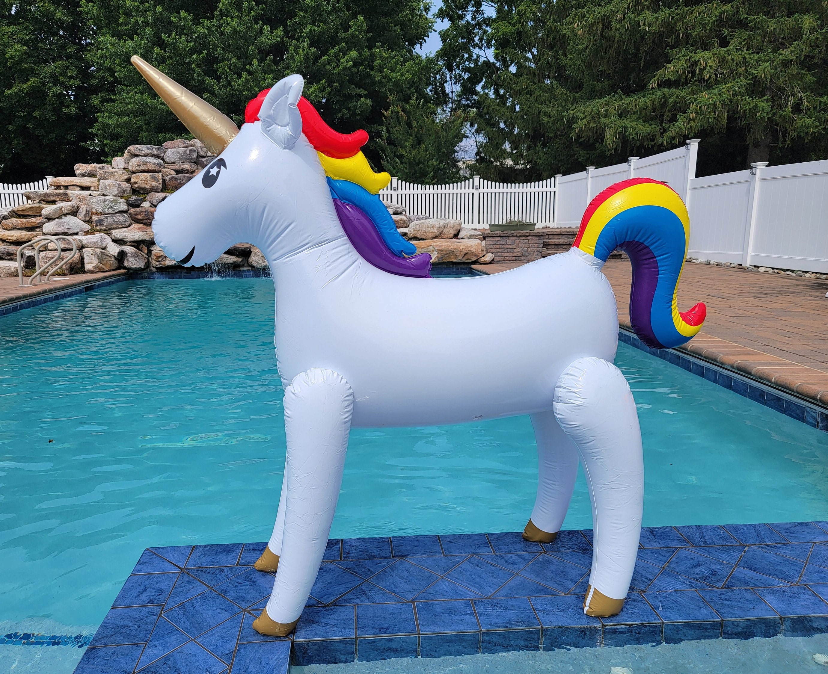 FLOATY Inflatable Rainbow Unicorns – A Nation of Moms
