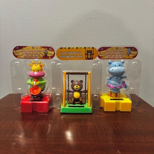 Solar Bobble Head バブルヘッド Toy Figure, Cute Owl フィギュア ダイキャスト 人形 Solar Bobble Head バブルヘッド Toy Figure, Cute Owl フィギュア