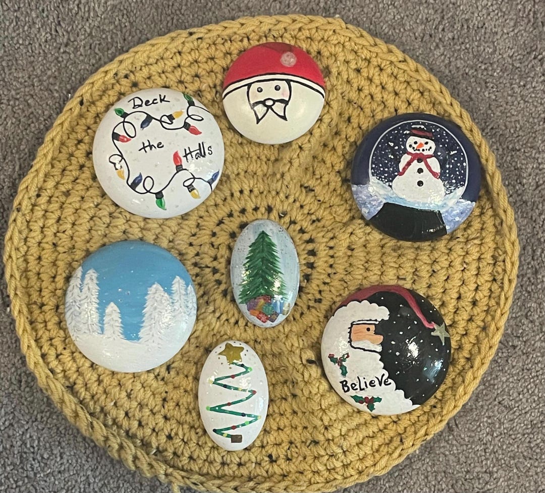 Hand Painted Christmas Rocks: Holiday Decor, Stocking Stuffer Stones - Etsy