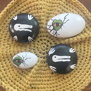 Rocks, Hand painted Garden Rocks, Dinosaur painted rocks, Dino rocks, Desk Décor, kids&#39; décor, dinosaur themed, Painted insect stones