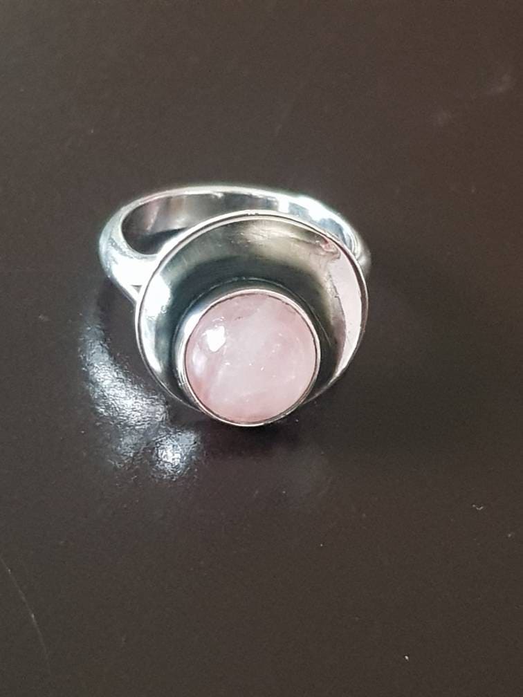 años 60 Joyería Anillos Solitarios cabujón redondo 16.6 mm tamaño de anillo 52 anillo de cóctel grande plata Anillo único y sólido con cuarzo rosa vintage 