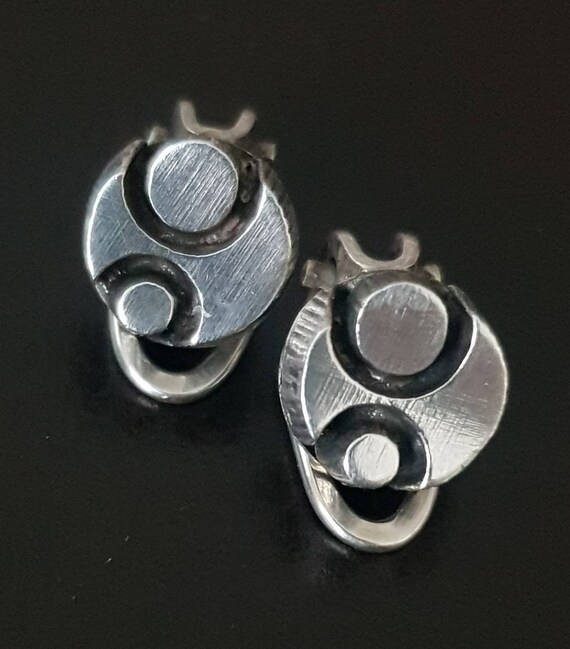 Karl laine Finland ear clips silver