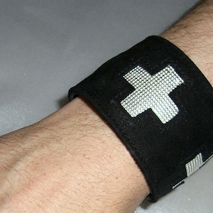 Pulsera de cartera pulsera de ante negro mujeres hombres cuero nobuck motivo cruzado pulsera de cuero con compartimento secreto dinero escondiendo billetera