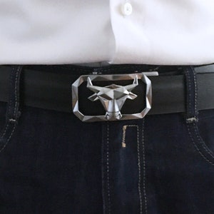 Leather belt black 3.5 cm with automatic bull&#39;s head clasp Belt with bull motif