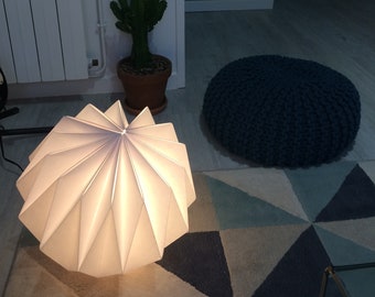 maxi origami lamp