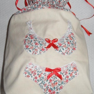 sac petite lingeries en coton blanc casser doubler avec décoration