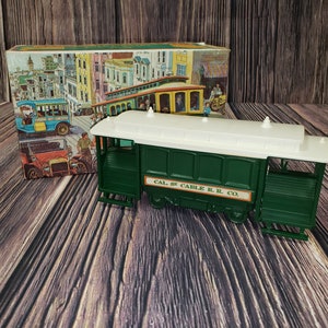 Vintage AVON Cable Car Wild Country After Shave 4oz 1970&#39;s