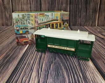 Vintage AVON Cable Car Wild Country After Shave 4oz 1970&#39;s