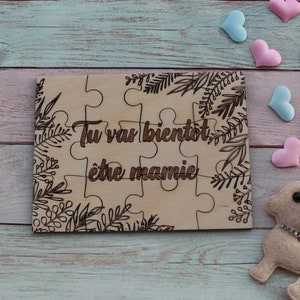 Announcement, wooden puzzle message