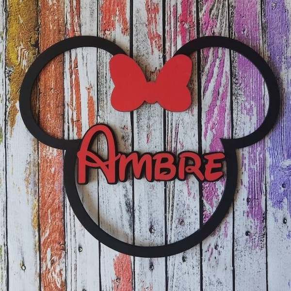 Décoration murale Minnie , tête de Minnie Disney en bois personnalisé avec prénom