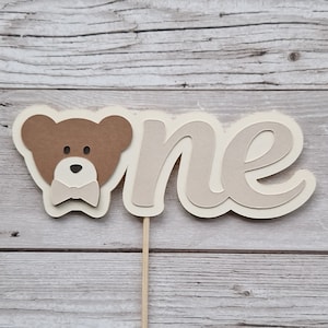 Teddy bear cake topper