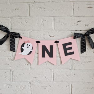 Cute pink Spooky one Halloween 1st birthday one high chair banner, Halloween first birthday party decor, ghost theme birthday decorations