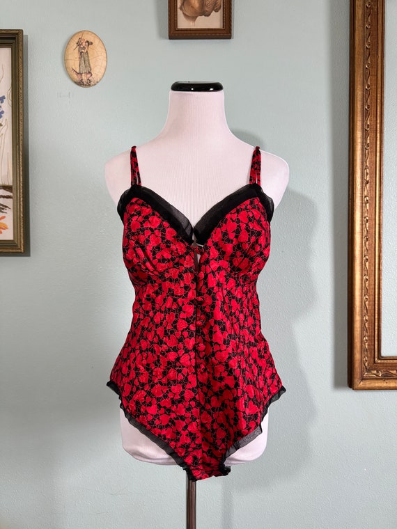 Vintage Gold Label Victoria's Secret heart print l