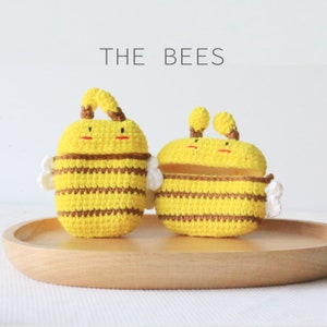 Crochet Bee Airpod 4 Case Honey AirPod Case Outfitters, Crochet Earbud Case, Knit Airpods Pro case, Handmade Airpod Cover, Amigurumi Airpods