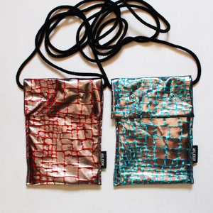 Pouch / Small shoulder bag in Brillant fabric to carry your essentials or your e-reader