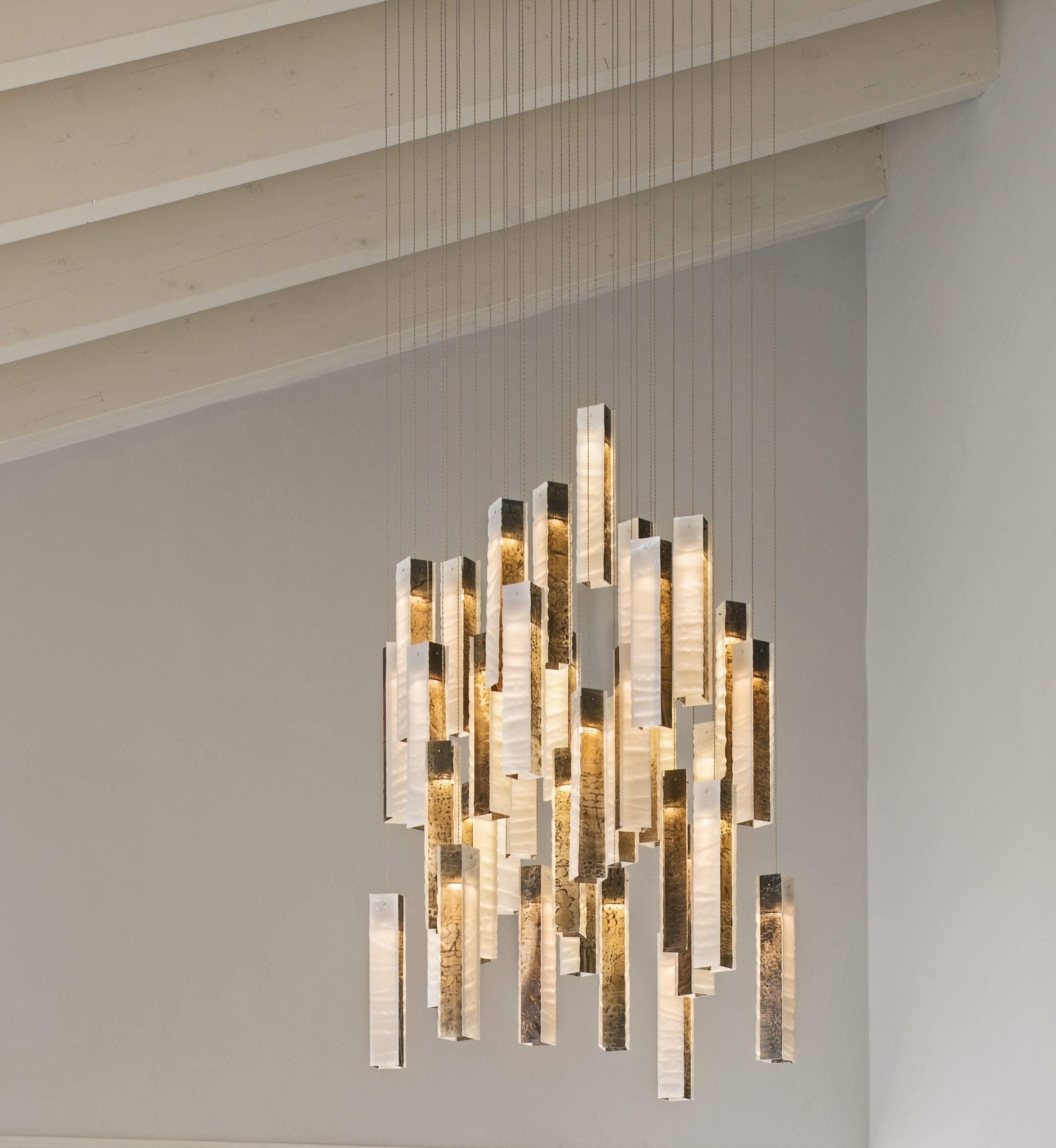 Large light fittings for vaulted ceilings deals