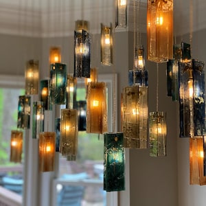 Home decor lighting chandelier for modern interiors – custom stained glass lamp with colorful pendants
