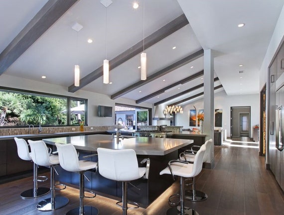 modern lighting over kitchen island