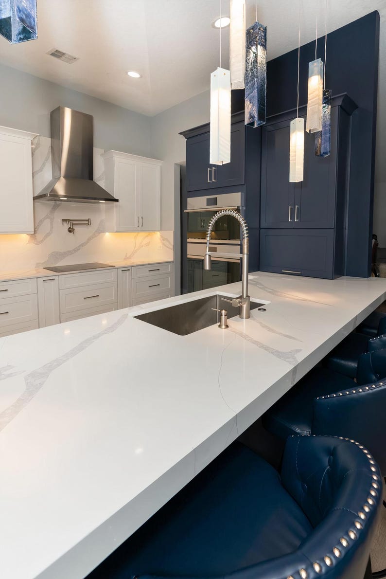 Lighting for Designers, Ambiance Kitchen Lighting, Kitchen Decor Lighting Ideas, Professional lighting, Custom Lighting, Kitchen Island Lamp image 2