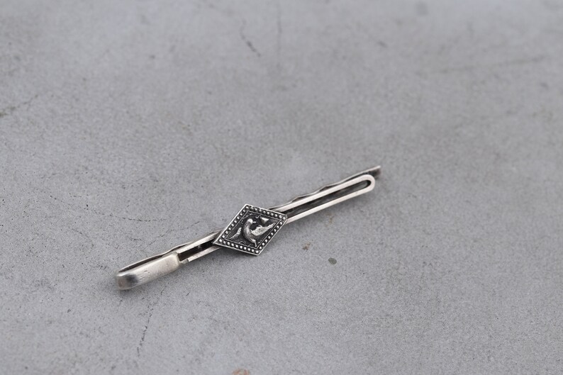 1980s Vintage gift for man Ethnic bird Traditional casual design Men/'s tie accessories Silver 900 Vietnamese tie clip