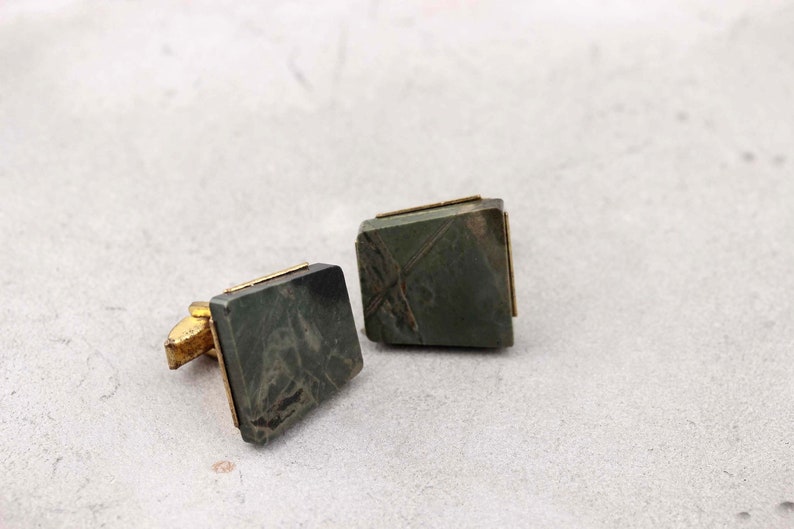 Whale back square cufflinks Vintage mens gift Mid-century geometric style Brass cufflinks Classic accessories Natural green stone jasper