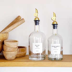 Glass Oil / Vinegar Pourer Bottle - Personalised With A White Water And Oil Resistant Label - 350ml or 500ml - Choice Of Pourer Colour