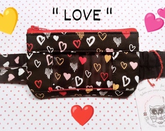 Pochette diabète "LOVE" avec ceinture réglable pour pompe à insuline.