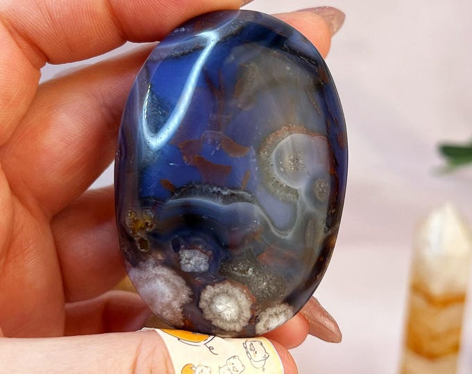 blue flower agate palm