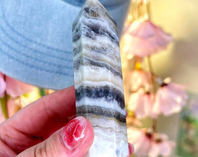 uv reactive banded fluorite tower (more green in person!)