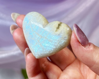 blue flash moonstone heart
