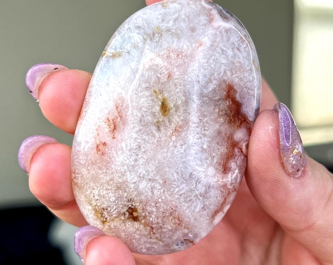 earthy light pink amethyst palm stone (ap)