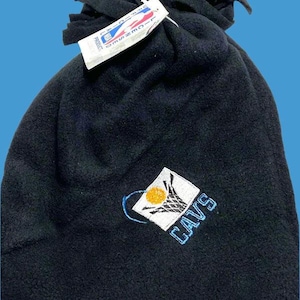 Cleveland Cavaliers NBA Vintage Late &#39;90s NOS Cuffless Fleece Tassel Hat