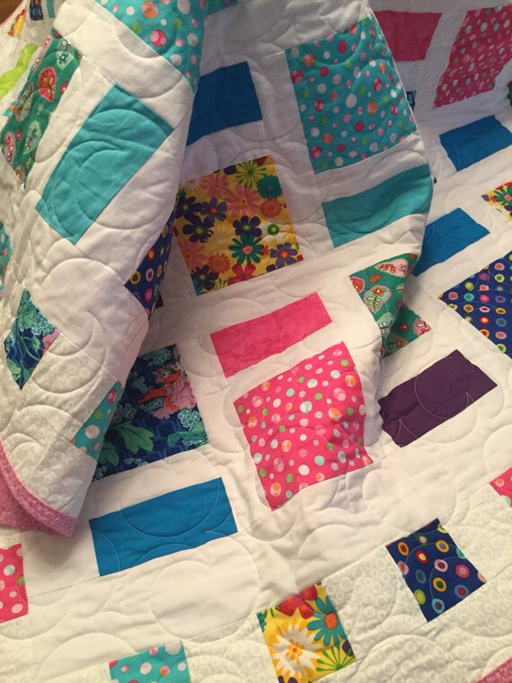 crib coverlet