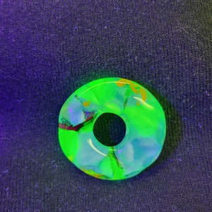 Uranium Glass Pendant, Uranium Glass Bead, Large Uranium Glass Bead, Uranium Pendant, Black Light Pendant, Black Light Jewelry, Art Glass