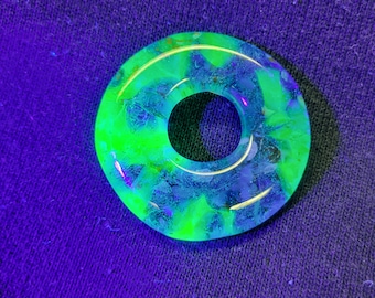 Handmade Uranium Glass Pendant: Unique Glowing Jewelry