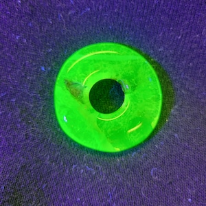 Uranium glass pendant, handmade glass pendant, glowing glass pendant
